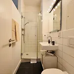 Charmantes 2-zimmer Altbau In Nippes Cologne