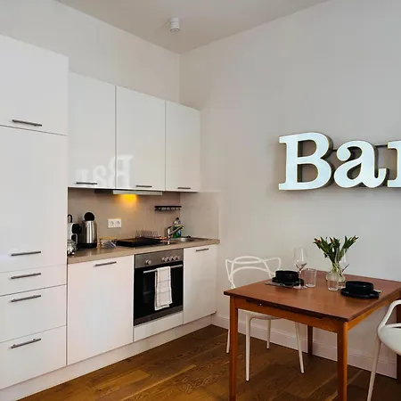 Charmantes 2-zimmer Altbau In Nippes Appartement