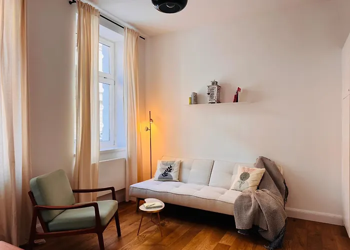 Charmantes 2-zimmer Altbau In Nippes Apartment Köln