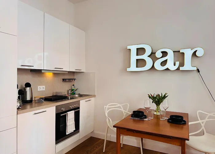 Charmantes 2-zimmer Altbau In Nippes Apartamento Colonia