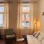Charmantes 2-zimmer Altbau In Nippes Köln